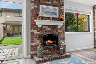 2826 Garden Court #B, Steilacoom, WA 98388 - Photo 8