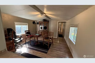 13020 17th Avenue W #301, Everett, WA 98204 - Photo 2