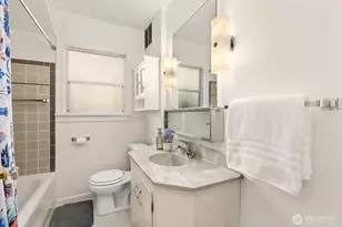 7850 Renton Ave S, Seattle, WA 98118 - Photo 18
