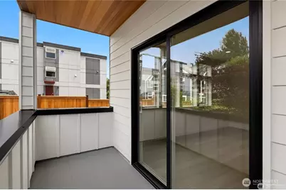 3638 Greenwood Avenue N #B, Seattle, WA 98103 - Photo 12