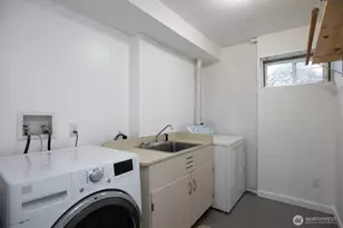 10214 4th Ave SW, Seattle, WA 98146 - Photo 18