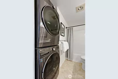 7000 Cleopatra Place NW #301, Seattle, WA 98117 - Photo 16