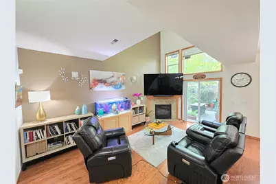 18866 108th Lane SE, Renton, WA 98055 - Photo 4