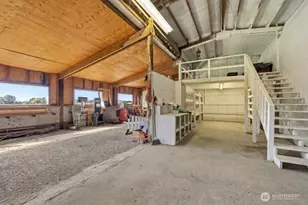 17302 Britt Rd, Mount Vernon, WA 98273 - Photo 32
