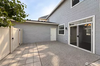 22634 NE 4th Place, Sammamish, WA 98074 - Photo 26
