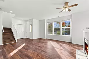 22634 NE 4th Pl, Sammamish, WA 98074 - Photo 16