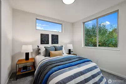 2639 41st Avenue SW #B, Seattle, WA 98116 - Photo 22