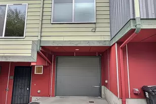 13551 35th Ave NE, Seattle, WA 98125 - Photo 2