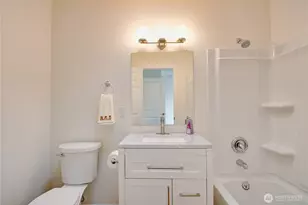 1011 S 12th St, Mount Vernon, WA 98274 - Photo 12