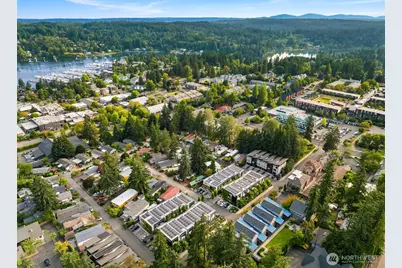 521 Madrona Way NE #5, Bainbridge Island, WA 98110 - Photo 8