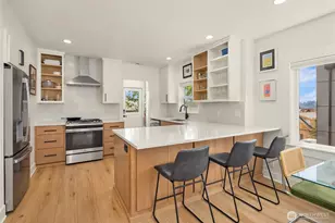 4206 Dayton Ave N, Seattle, WA 98103 - Photo 8