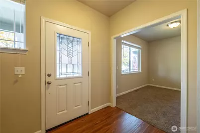 4522 Edgewater Boulevard NE, Lacey, WA 98516 - Photo 4