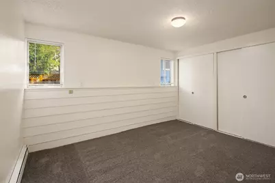 326 NE 50th Street, Seattle, WA 98105 - Photo 22