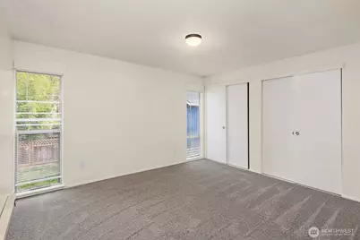 326 NE 50th Street, Seattle, WA 98105 - Photo 8