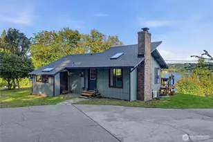 151 E Barbary Dr, Grapeview, WA 98546 - Photo 2