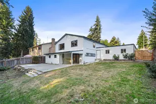 13701 115th Ave NE, Kirkland, WA 98034 - Photo 32