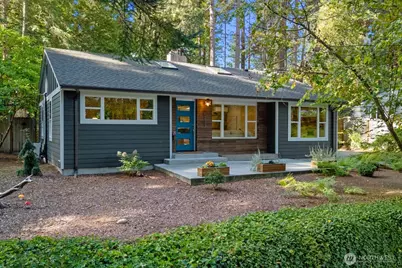 18731 Ballinger (Off Private Road) Way NE, Lake Forest Park, WA 98155 - Photo 2