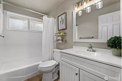 23007 63rd Avenue W, Mountlake Terrace, WA 98043 - Photo 14