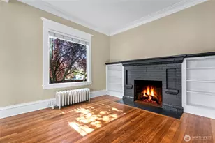 256 NE 50th St, Seattle, WA 98105 - Photo 12