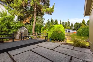 10208 114th Pl NE, Kirkland, WA 98033 - Photo 18