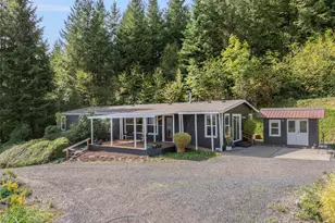 161 Schoen Rd, Silver Creek, WA 98585 - Photo 2