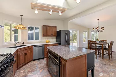161 Schoen Road #24, Silver Creek, WA 98585 - Photo 18