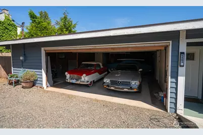 6883 Holeman Avenue, Blaine, WA 98230 - Photo 6