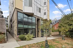 1811 20th Ave, Seattle, WA 98122 - Photo 2
