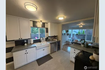 522 Hawthorne Street, Everett, WA 98201 - Photo 4