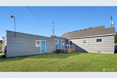 2722 Pacific Avenue, Hoquiam, WA 98550 - Photo 2