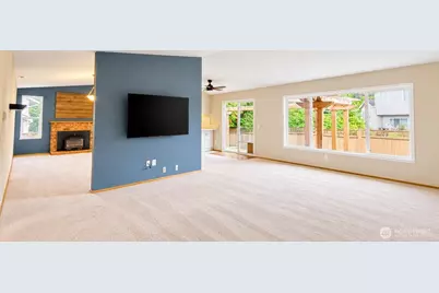 11945 SE 260th Place, Kent, WA 98030 - Photo 2