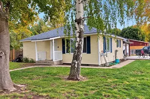 403 Main St, Oroville, WA 98844 - Photo 2