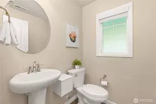 8240 NE 196th St, Kenmore, WA 98028 - Photo 26