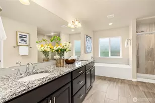 8240 NE 196th St, Kenmore, WA 98028 - Photo 14