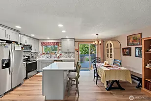 218 S 317th Pl, Federal Way, WA 98003 - Photo 6