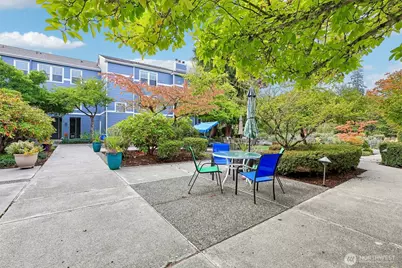 3935 226th Place SE #207, Issaquah, WA 98029 - Photo 1