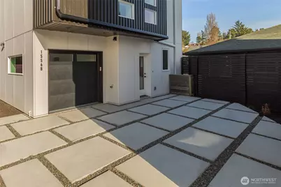 1556 S Pearl Street #B, Seattle, WA 98108 - Photo 30