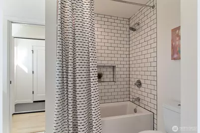 1556 S Pearl Street #C, Seattle, WA 98108 - Photo 24