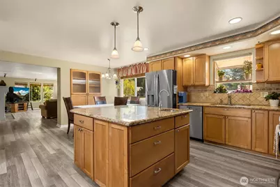 12820 SE 172nd Street, Renton, WA 98058 - Photo 10