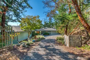 573 Harbor View Ln, Orcas Island, WA 98243 - Photo 36