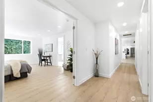 8205 SE 71st St, Mercer Island, WA 98040 - Photo 12