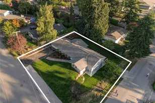 8205 SE 71st St, Mercer Island, WA 98040 - Photo 38