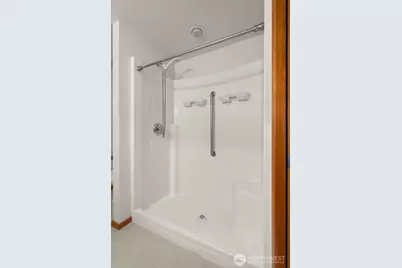 1410 Mark Twain Drive, Centralia, WA 98531 - Photo 16