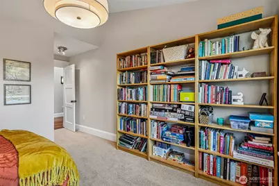 7725 16th Avenue NE, Seattle, WA 98115 - Photo 18