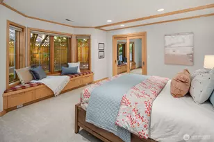 12750 NE 35th Pl, Bellevue, WA 98005 - Photo 24