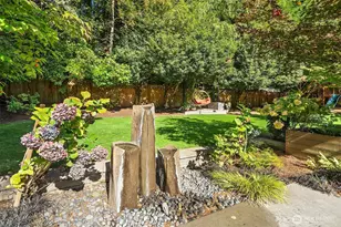12750 NE 35th Pl, Bellevue, WA 98005 - Photo 28