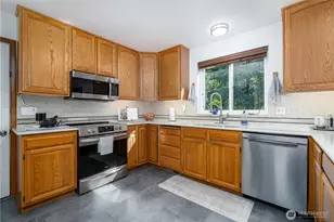 320 SE Shadowood Dr, Shelton, WA 98584 - Photo 10