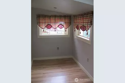 413 E Fir Street, Mount Vernon, WA 98273 - Photo 8