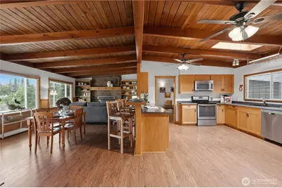 22850 Sundown Ridge Lane NW, Poulsbo, WA 98370 - Photo 10