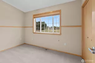 18228 SE 394th St, Auburn, WA 98092 - Photo 32